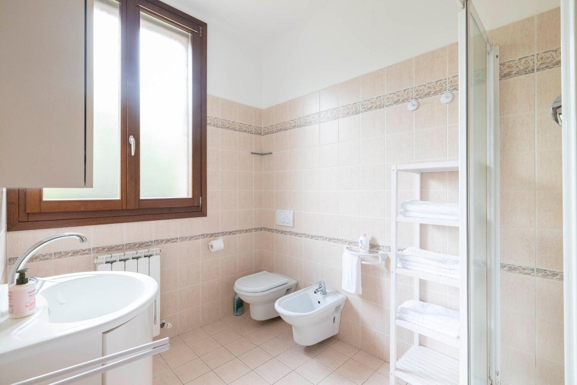 Appartamento spazioso Le Vitterelle B&B Zocca Esterno foto