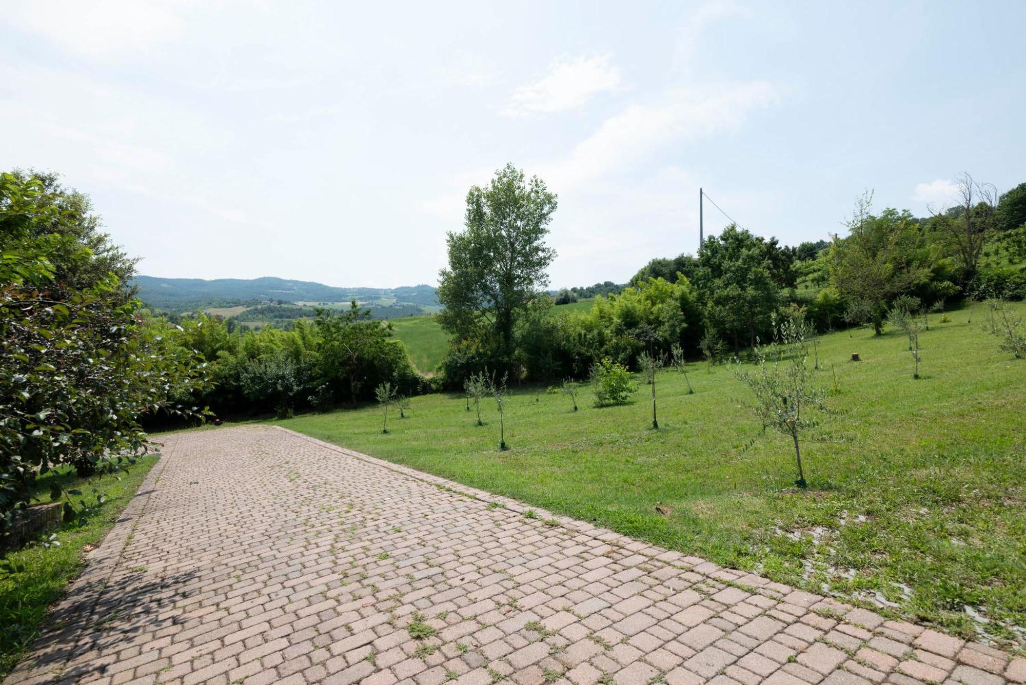 Appartamento spazioso Le Vitterelle B&B Zocca Esterno foto