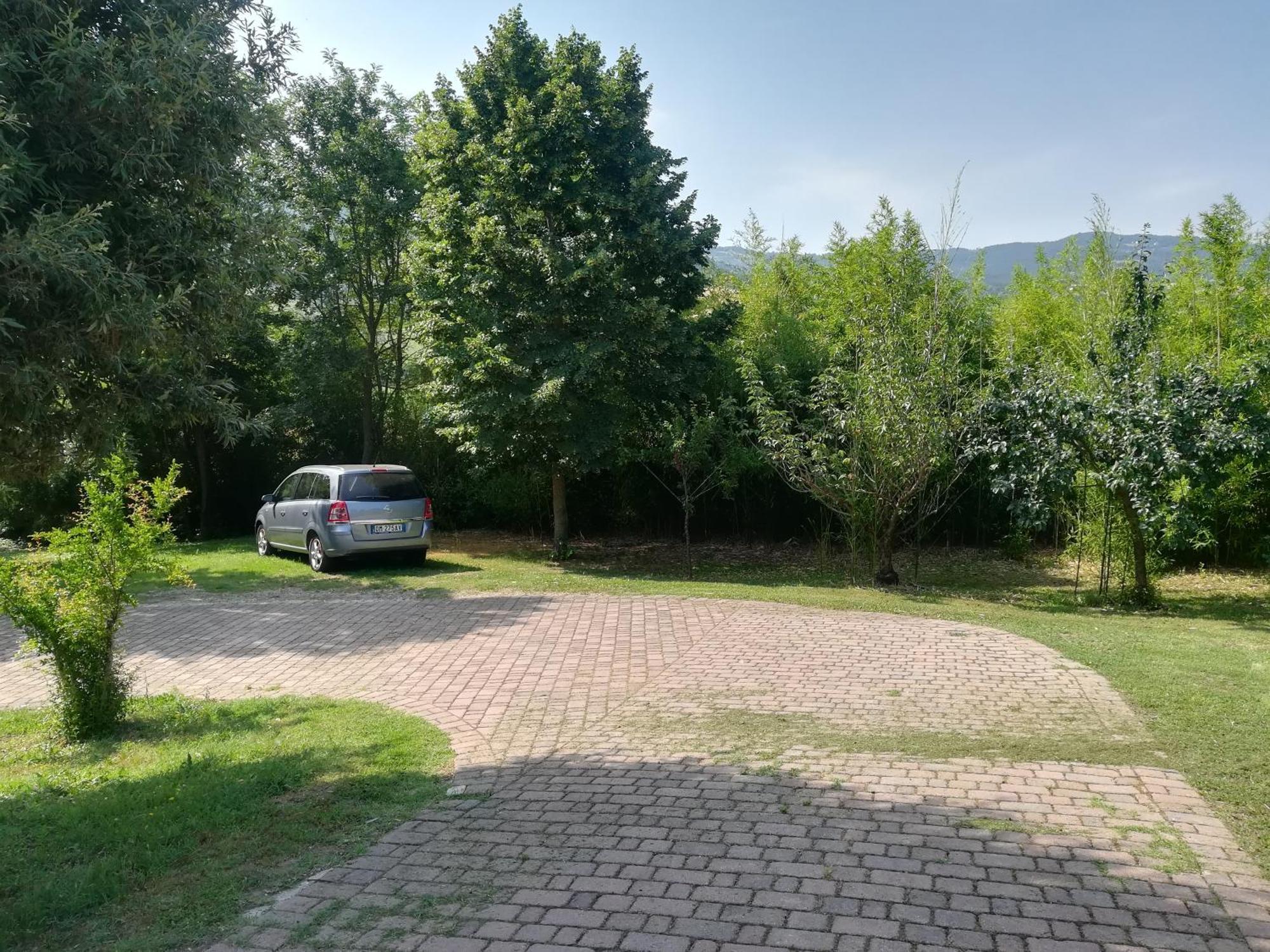 Appartamento spazioso Le Vitterelle B&B Zocca Esterno foto